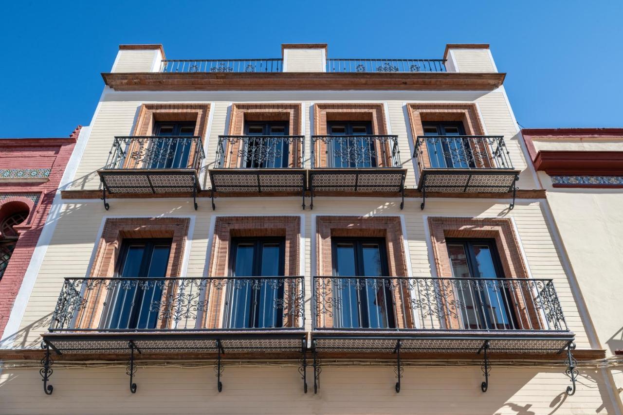 Magno Apartments San Gil - Shared Jacuzzi Sevilla Buitenkant foto