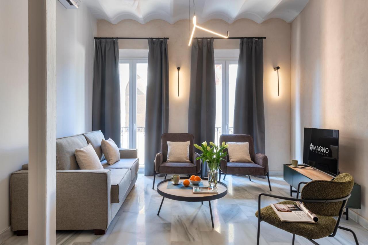Magno Apartments San Gil - Shared Jacuzzi Sevilla Buitenkant foto