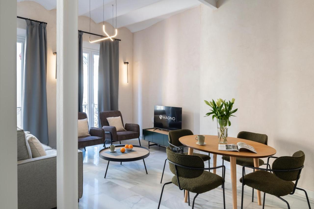 Magno Apartments San Gil - Shared Jacuzzi Sevilla Buitenkant foto